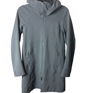 Lululemon Rain Jacket Softshell Size 4 Grey Water Repellent